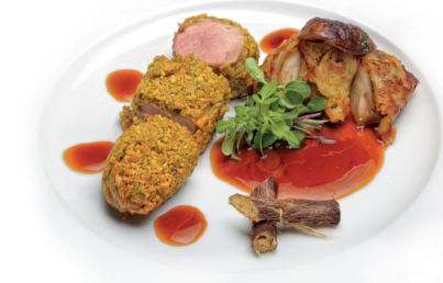 Receta de solomillo en costra de pistachos, ceps y jugo de regaliz